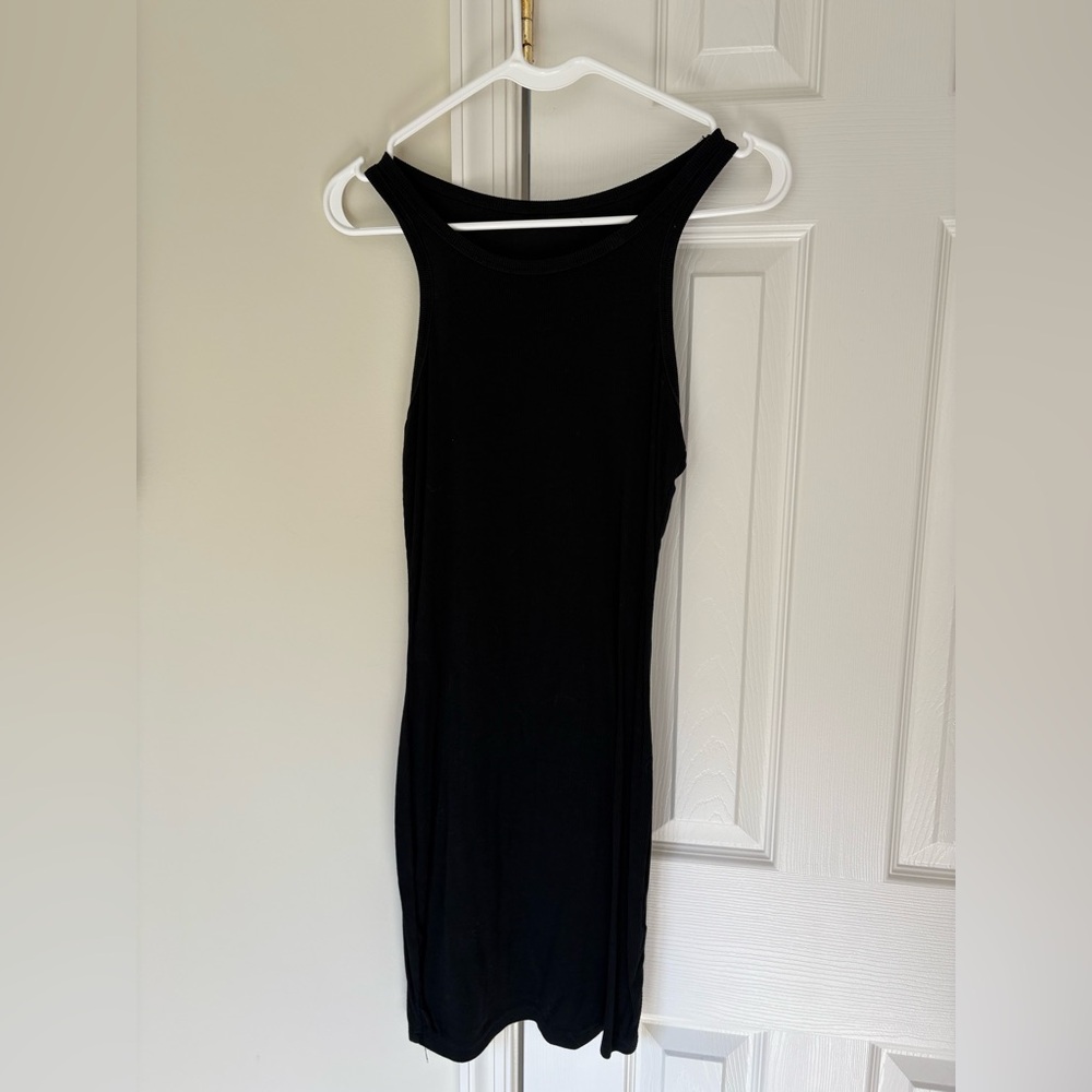 Black Bodycon Mini Dress – Size S, Scoop Neck Sleeveless, Worn a Few Times